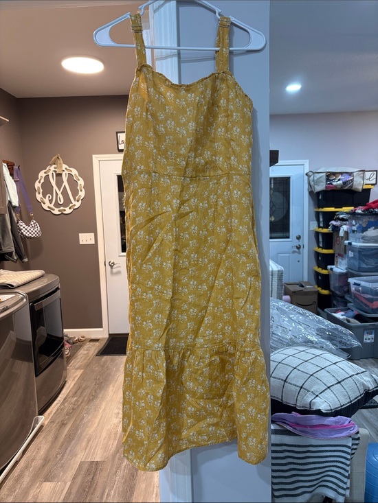 Cynthia Rowley Dresses & Skirts - Cynthia Rowley Yellow Floral Midi Sundress